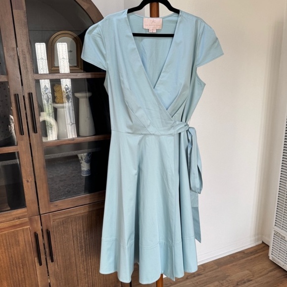 Gal Meets Glam Midi Fit & Flare Wrap Dress - Picture 8 of 14